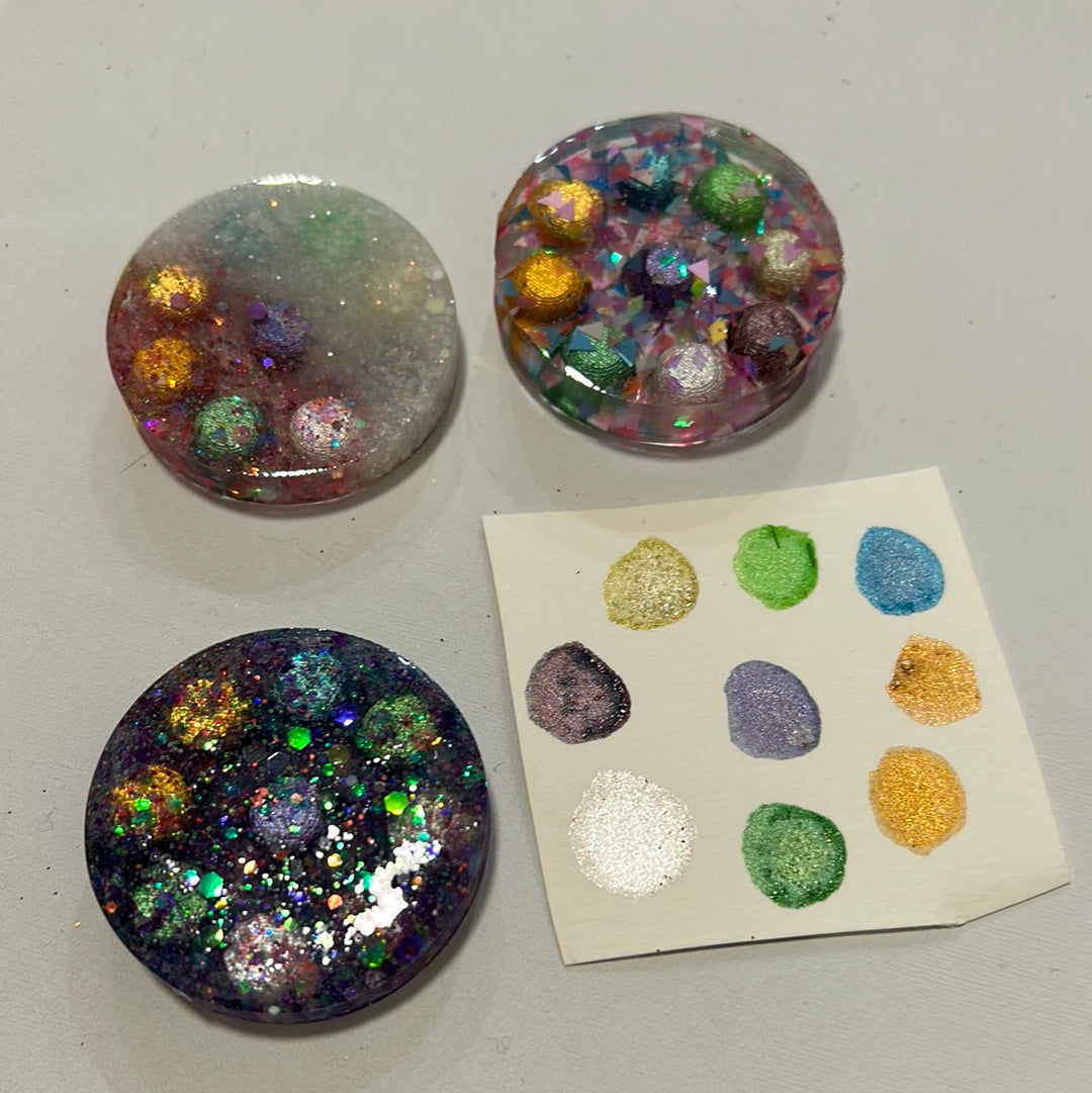 Spooky Circle mini palettes