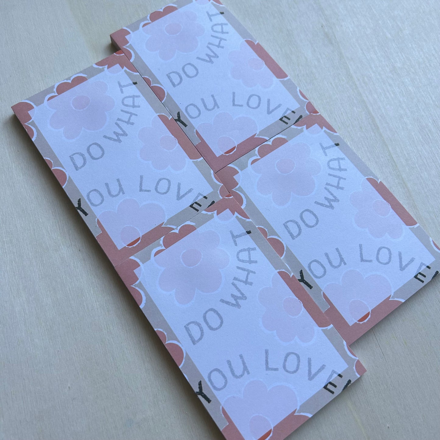 Do what you love - sticky note